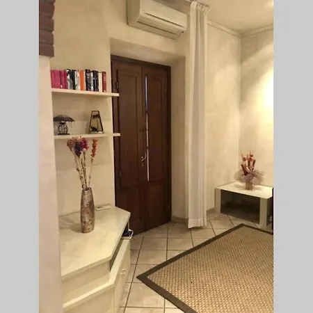 Bella Casa Vicino Grotta Giusti. *